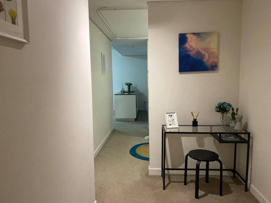 Roomy One Bedroom Extra Bed Apartment *